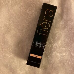 Fiera Concealet Sand NIB